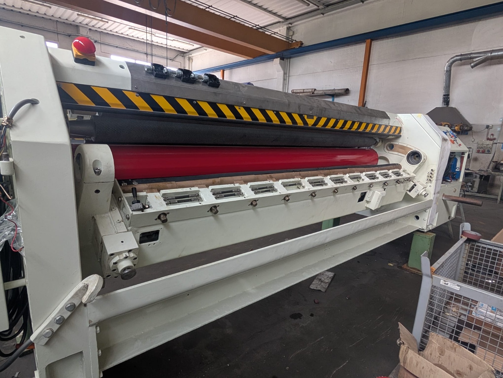 Reconditioned Poletto S 3200 fleshing machine in the Kymera workshop